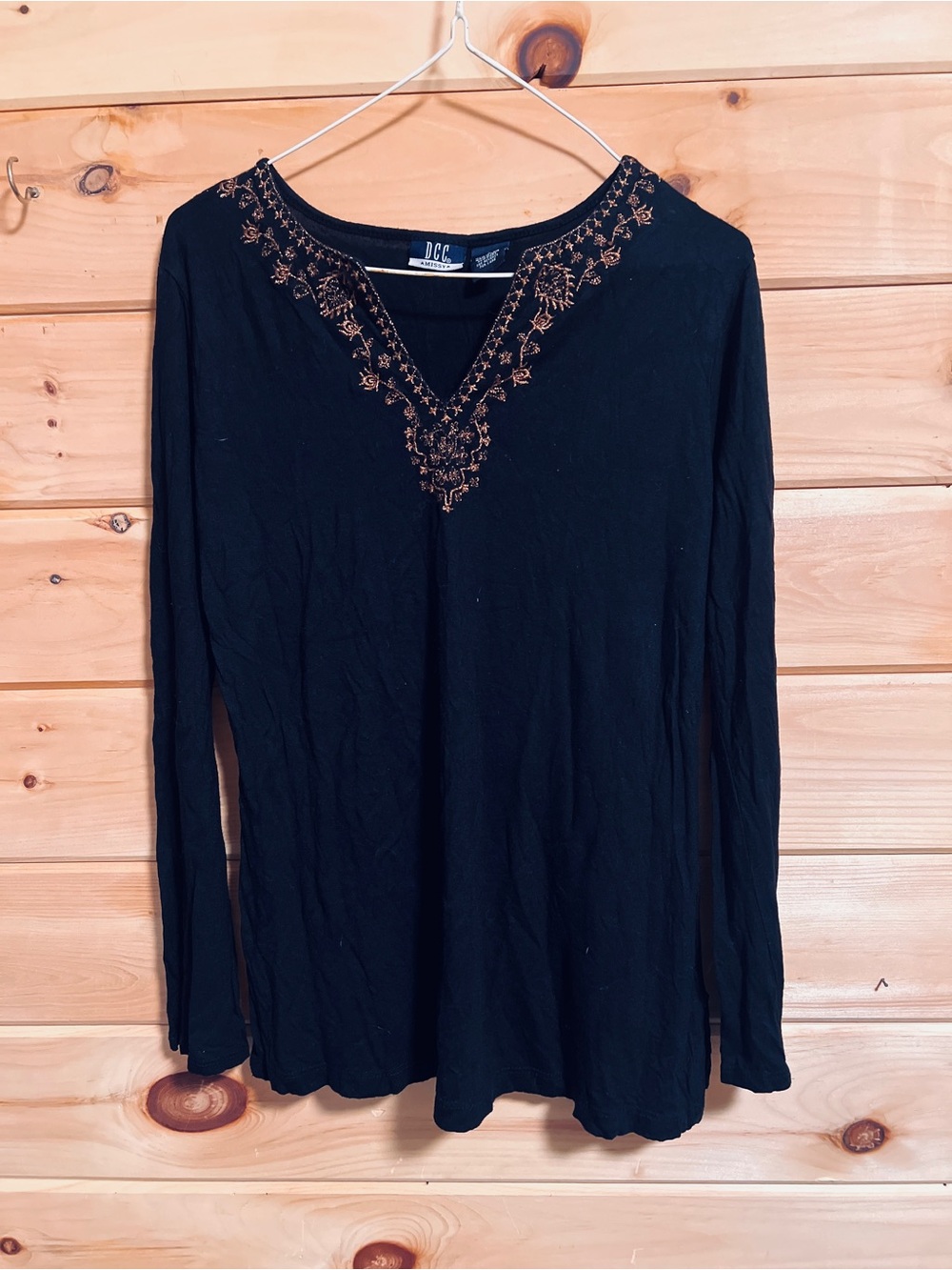 DCC Missy Black Long-Sleeve Embroidered V-Neck Top